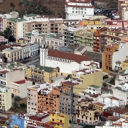 Casa Balbina Hernandez ロス・レアレホス